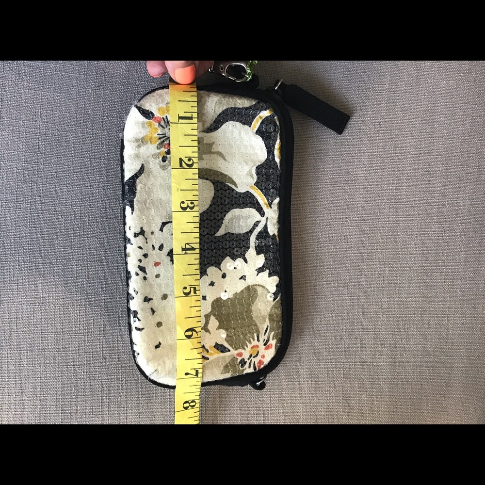 Vera Bradley Dogwood shimmer wristlet - Picture 14 of 16